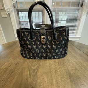 Dooney Bourke